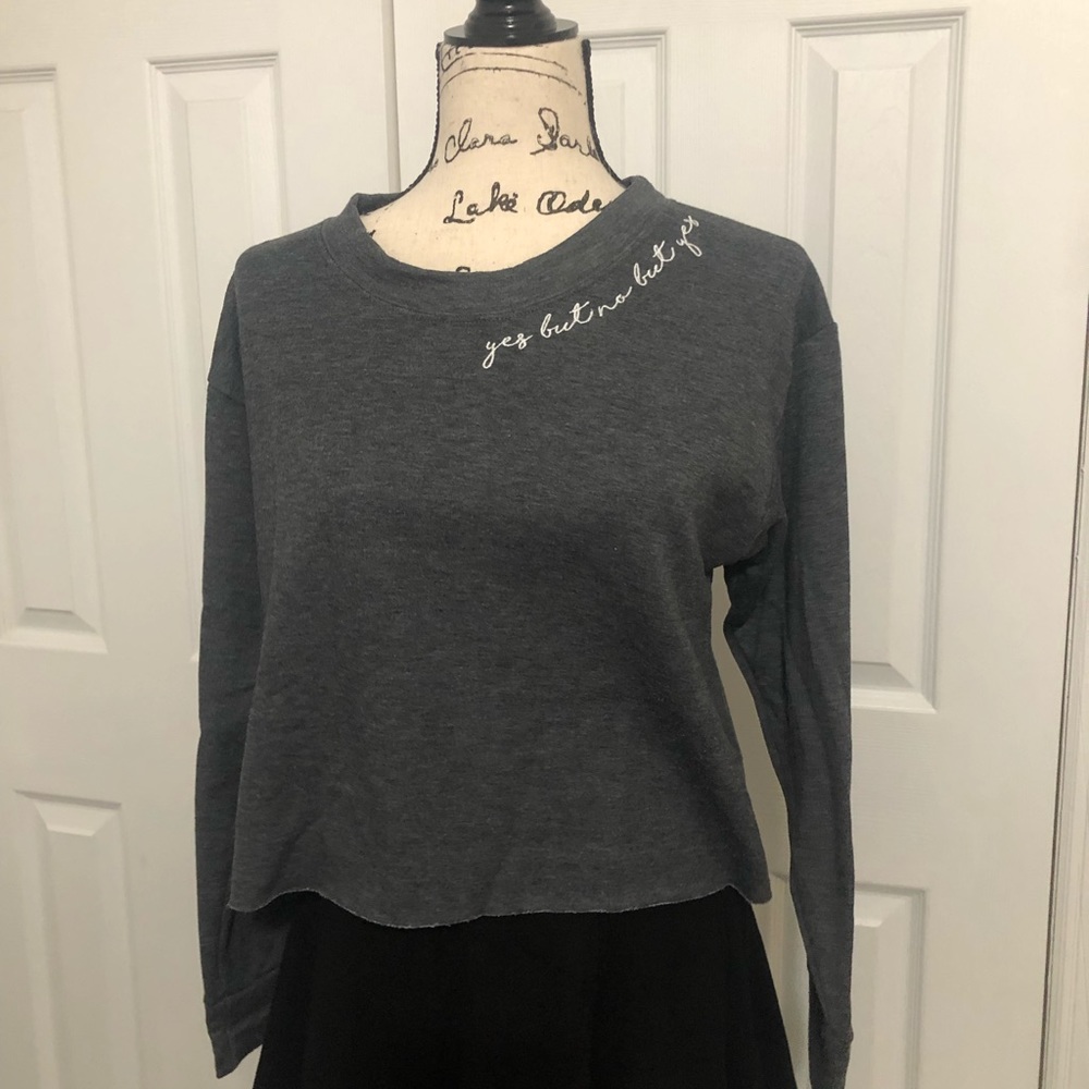 Crop sweatshirt